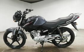 YAMAHA YBR125 RE05