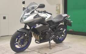 YAMAHA XJ6 2022