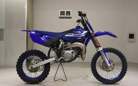 YAMAHA YZ85LW CB10C