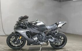 YAMAHA YZF-R1 2021 RN39