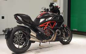 DUCATI DIAVEL Carbon 2014