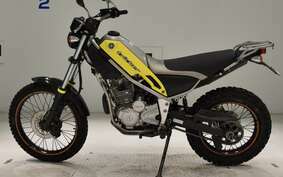 YAMAHA TRICKER DG10J