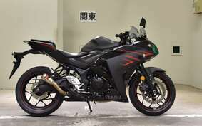 YAMAHA YZF-R25 RG10J