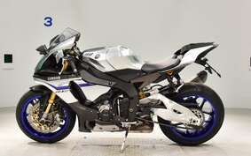 YAMAHA YZF-R1 M 2015 RN40