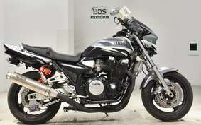 YAMAHA XJR1300 2004 RP03J