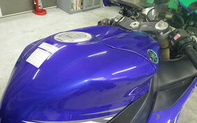 YAMAHA YZF-R1 2004 RN12