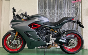 DUCATI SUPERSPORT S 2019 VA01J