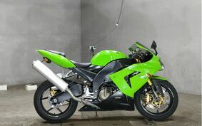 KAWASAKI ZX 10 NINJA R 2004 ZXT00C