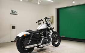 HARLEY XL883N 2010