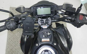 SUZUKI GSX-S125 DL32B