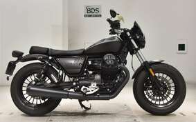 MOTO GUZZI V9 BOBBER 2022