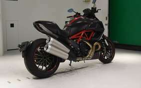 DUCATI DIAVEL Carbon 2012 G100A