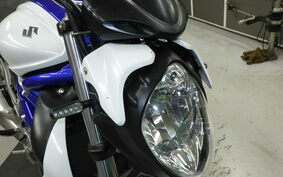 SUZUKI GLADIUS 2012 VK58A