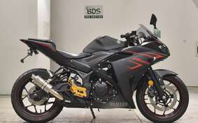 YAMAHA YZF-R25 RG10J