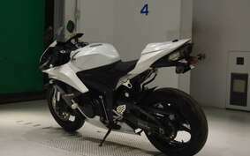 HONDA CBR600RR GEN 3 PC40