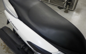 YAMAHA N-MAX SE86J