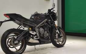 TRIUMPH STREET TRIPLE RS 2022