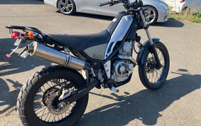 YAMAHA TRICKER DG10J