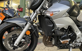 SUZUKI GSR600 2006 B9111