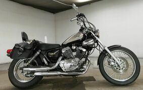 YAMAHA VIRAGO 250 3DM