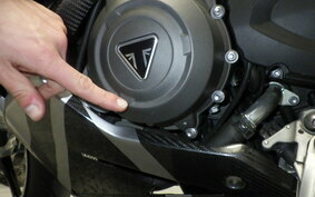 TRIUMPH DAYTONA 765 2020