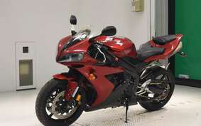 YAMAHA YZF-R1 2004