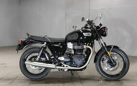 TRIUMPH BONNEVILLE T100 2022 DAD70