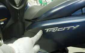 YAMAHA TRICITY 125 SE82J