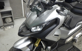 HONDA X-ADV 750 2019 RC95