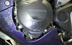 HONDA CBR900RR 3 2001 SC44