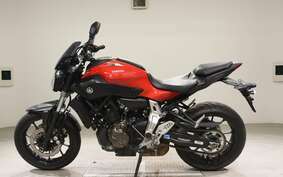 YAMAHA MT-07 2015 RM07J