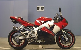 YAMAHA YZF-R1 2001 RN041