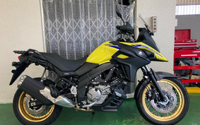 SUZUKI DL650 ( V-Strom 650 ) ABS 2021 C733A