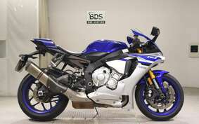 YAMAHA YZF-R1 2016