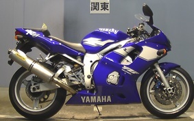 YAMAHA YZF-R6 1999 RJ03