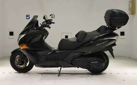 HONDA SILVER WING 400 GT Type 2014 NF03