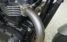 TRIUMPH SPEED TWIN 2022 AD85H4