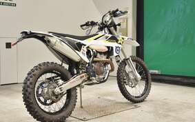 HUSQVARNA FE250