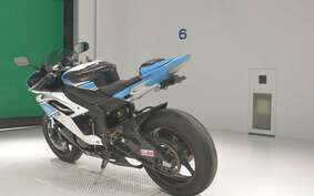 YAMAHA YZF-R6 2008 RJ16