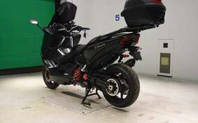 YAMAHA T-MAX 530 DX 2019 SJ15J