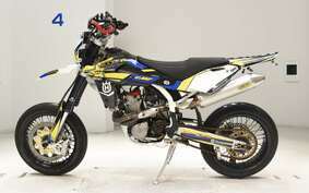 HUSQVARNA SM250R