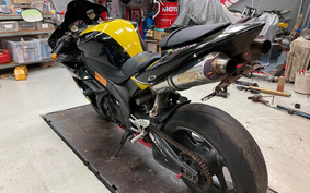 YAMAHA YZF-R1 2005 RN13