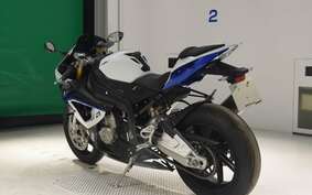 BMW HP4 2013