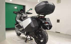 HONDA X-ADV 750 2022 RH10