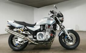 YAMAHA XJR1300 2000 RP03J