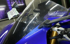 YAMAHA YZF-R1 2009