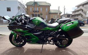 KAWASAKI NINJA 2018 ZXT02A