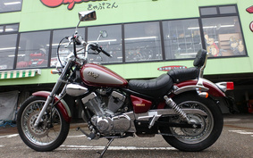 YAMAHA VIRAGO 250 3DM