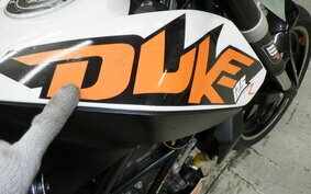 KTM 125 DUKE JGA40