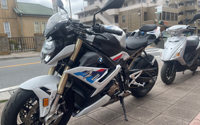 BMW S1000R 2021 0E51